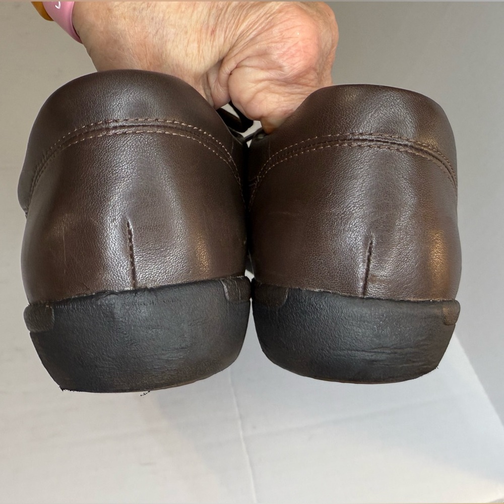 Clarks Sz 9W Women’s Artist Unstructured Brown Leather Lace Up Comfort Shoe - Picture 4 of 9